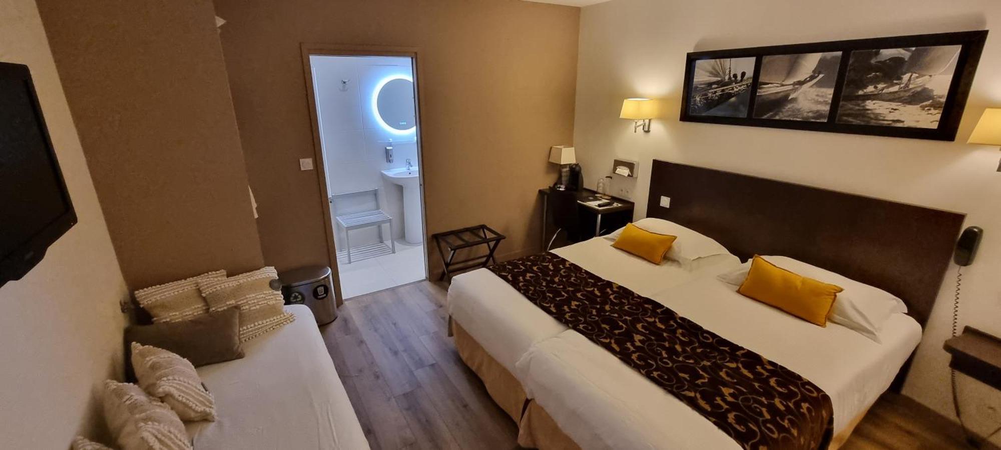 Hotel Le Bellevue Guer Εξωτερικό φωτογραφία