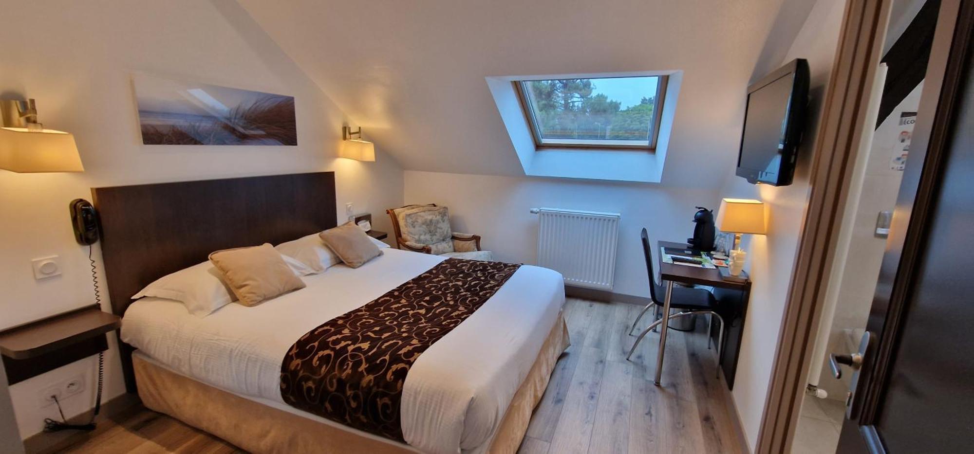Hotel Le Bellevue Guer Εξωτερικό φωτογραφία
