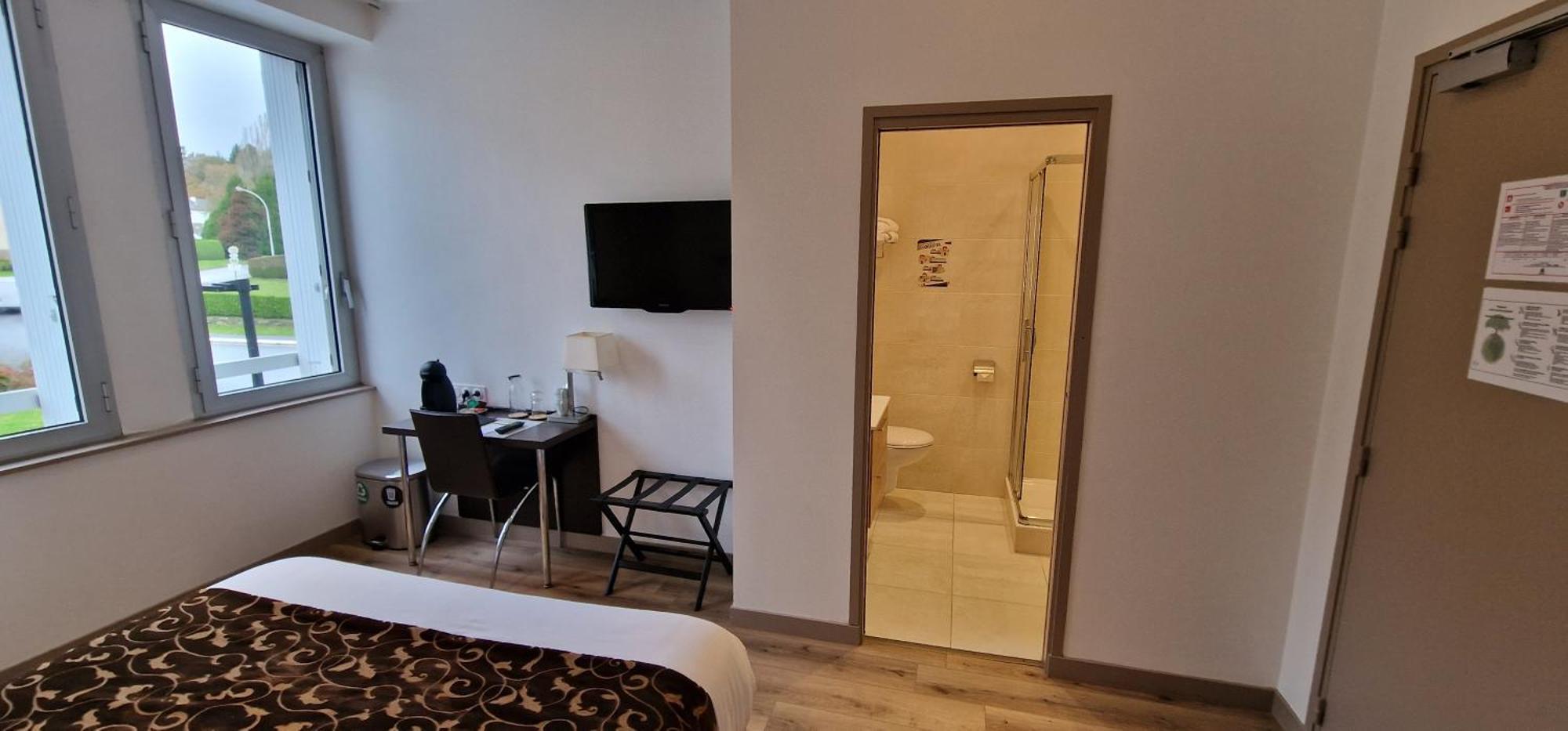 Hotel Le Bellevue Guer Εξωτερικό φωτογραφία