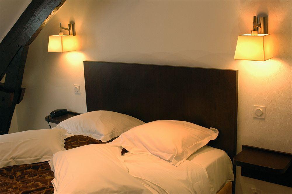 Hotel Le Bellevue Guer Εξωτερικό φωτογραφία