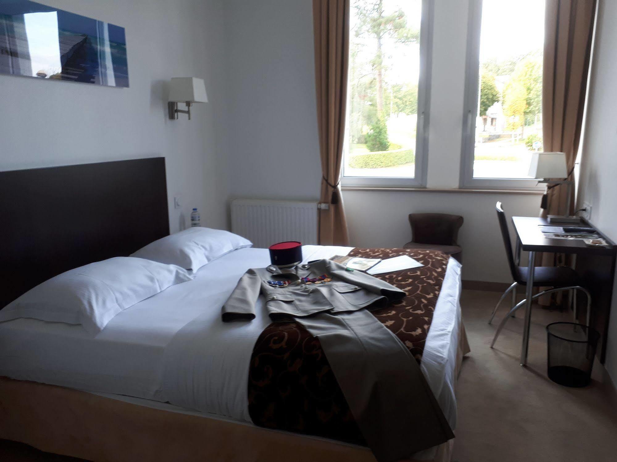 Hotel Le Bellevue Guer Εξωτερικό φωτογραφία